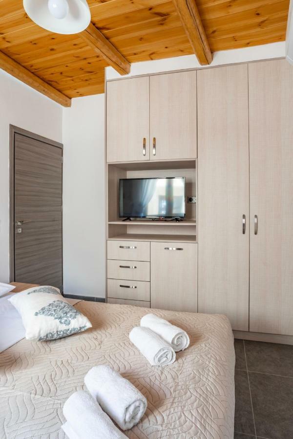 Pigi  Marilena Natural Stone House, By Hellocrete מראה חיצוני תמונה